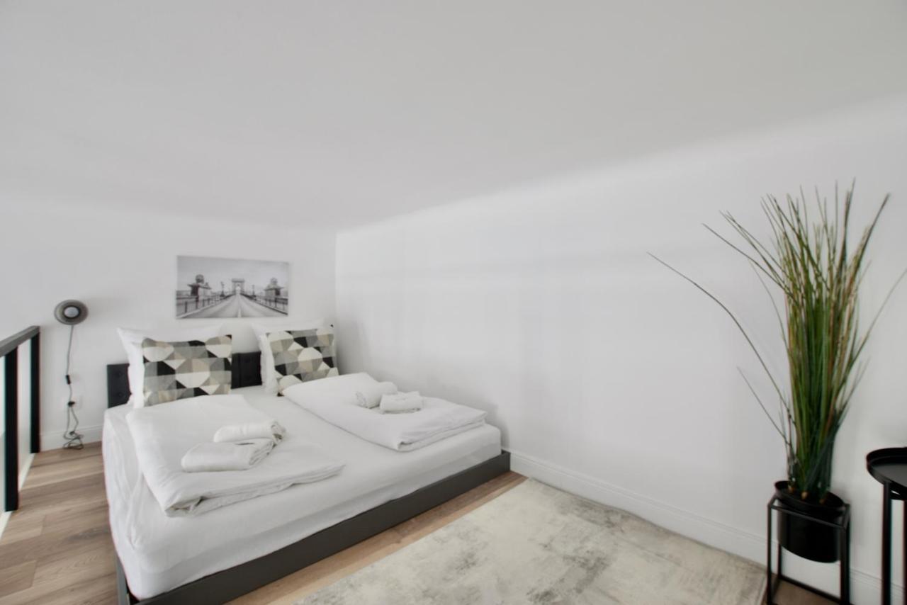 Premium Apartment By Hi5- Brody Street Budapest Eksteriør bilde