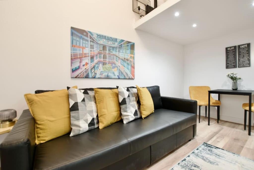 Premium Apartment By Hi5- Brody Street Budapest Eksteriør bilde